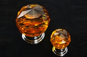 כפתור קריסטל אמבר 30 מ"מ