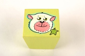 כפתור חתול ירוק