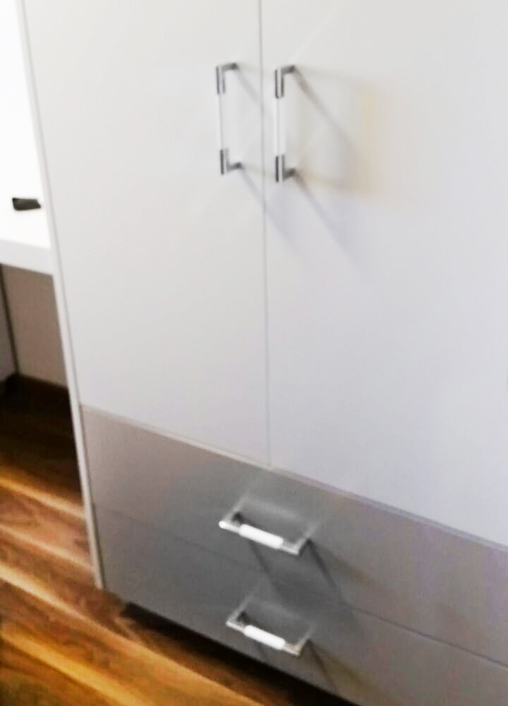 ידיות למטבח במידות ארוכות דגם R-9020 מבריק/לבן שבור