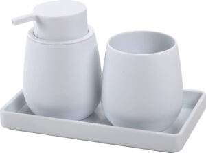 כוס ודיספנסר על מגש לבן טוקיו