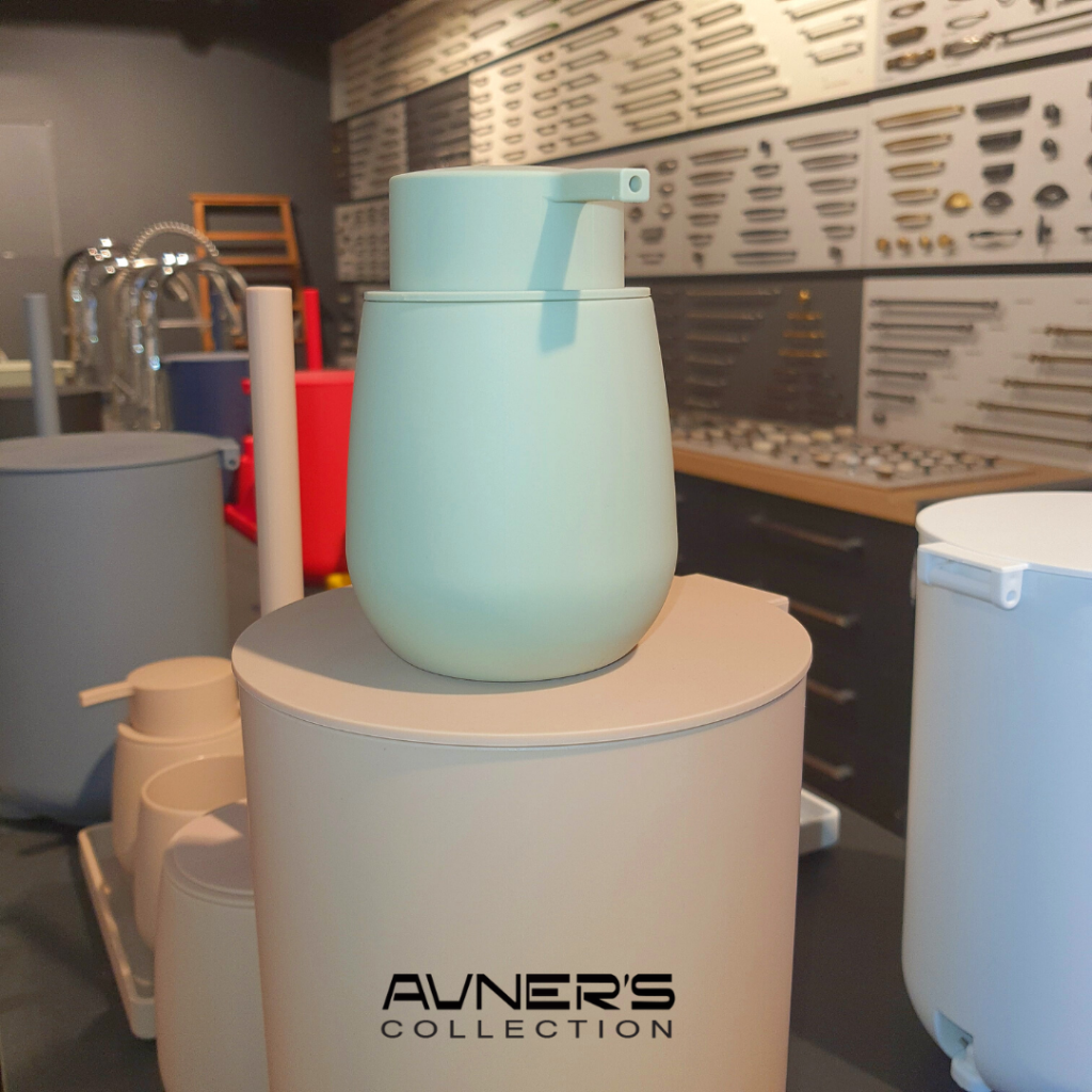 דיספנסר לסבון נוזלי פיסטוק על פח ניוד