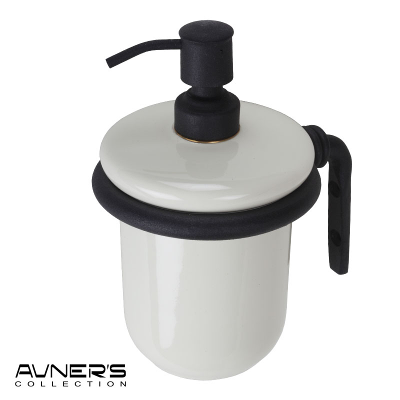 דיספנסר לסבון נוזלי