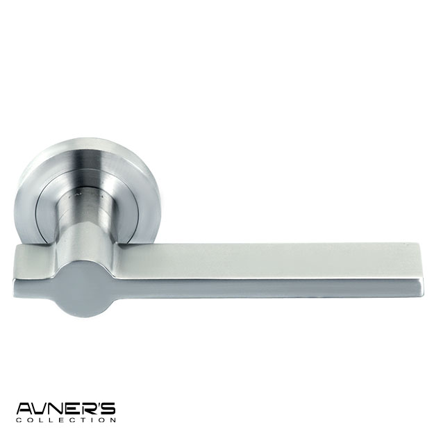 ידיות לדלתות כניסה