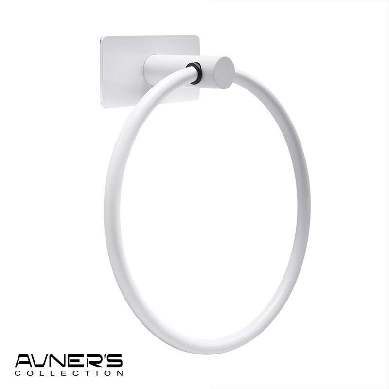 מתלה מגבת ללא קידוח