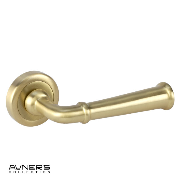 ידית זהב לדלת פנים