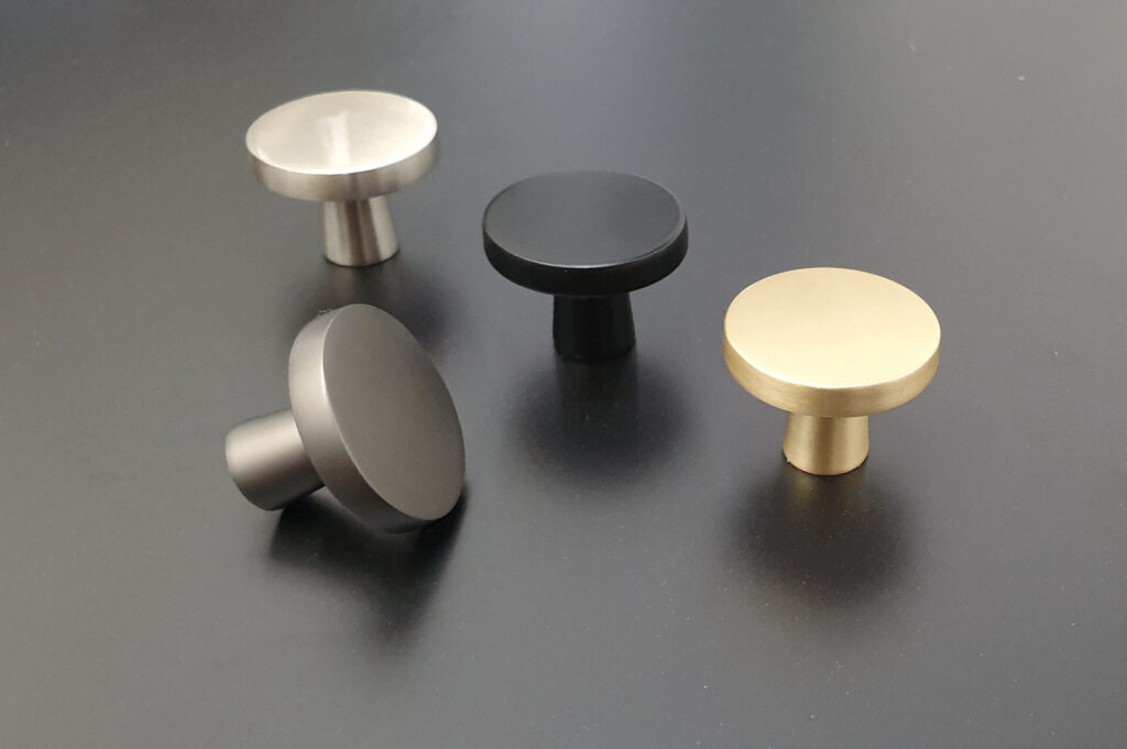 ידיות לארון מטבח