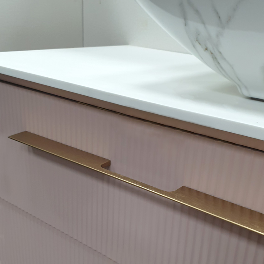 ידית ארוכה לארון 6061 פליז מוברש